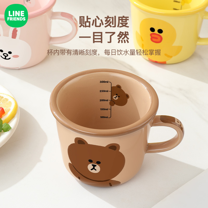Taza de cerámica oso marrón caricatura linda taza de escala de leche pareja taza resistente a altas temperaturas taza de agua para estudiantes