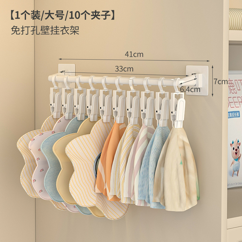 赤ちゃんのタンスに神器を収納しています。子供用帽子の唾タオルをフックします。|undefined