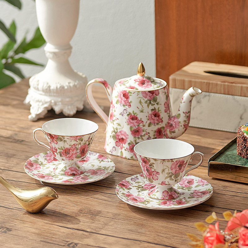 European Style Vintage Coffee Cup suit Cup Saucer Ceramic British Style Phnom Penh Large Tea Cup French Restaurant Bar Cup Household European Style Vintage Coffee Cup suit Cup Saucer Ceramic British Style Phnom Penh Large Tea Cup French Restaurant Bar Cup Household