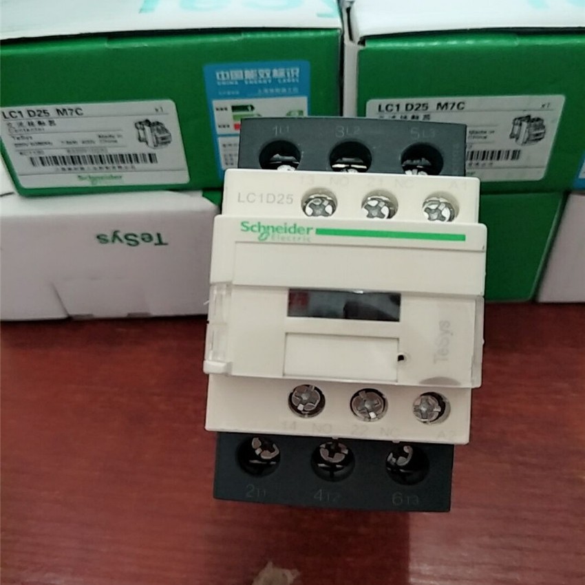 交流接触器LC1-D25M7C