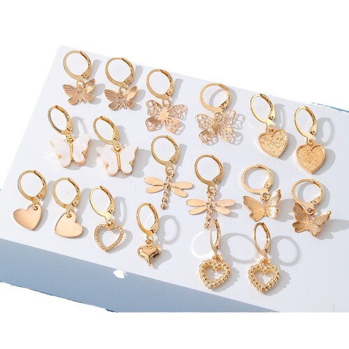 Simple and compact European and American earrings for women, golden fashionable earrings, ear bone studs, earrings, butterfly love earrings