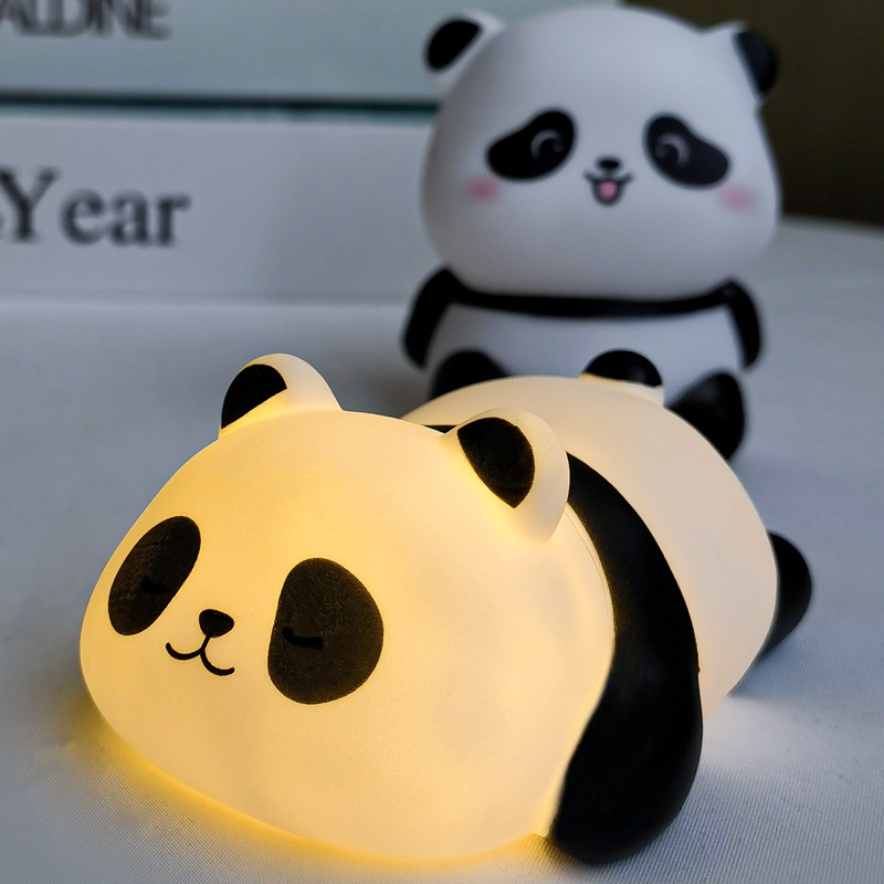 跨境礼品搪胶熊猫夜灯蛋糕装饰摆件儿童可爱卡通生日甜品插件厂家