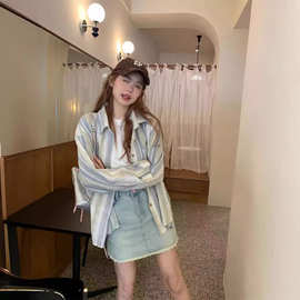 港风复古格子衬衫女2024年新款夏季设计感小众chic上衣外套春秋款