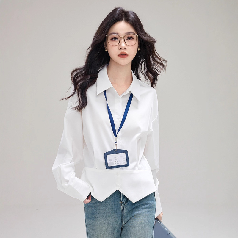 法式开叉白色衬衫女早秋新款时尚上衣职业通勤穿搭长袖设计感小众|undefined