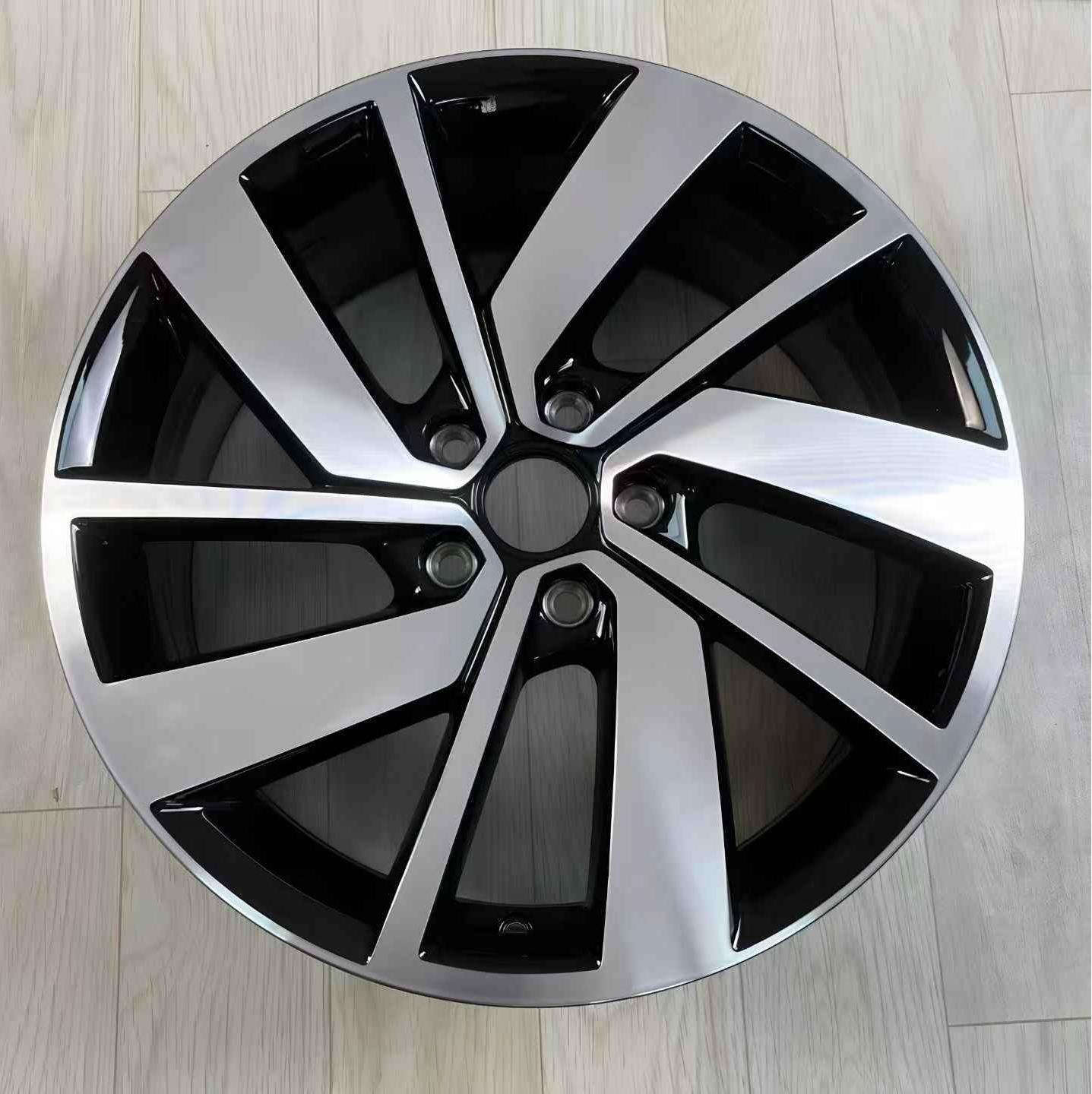 Suitable for Volkswagen Sagitar 18inch Wheel Hub Original Wheel Rim Matching Aluminum Alloy Wheel Brand New Replacement