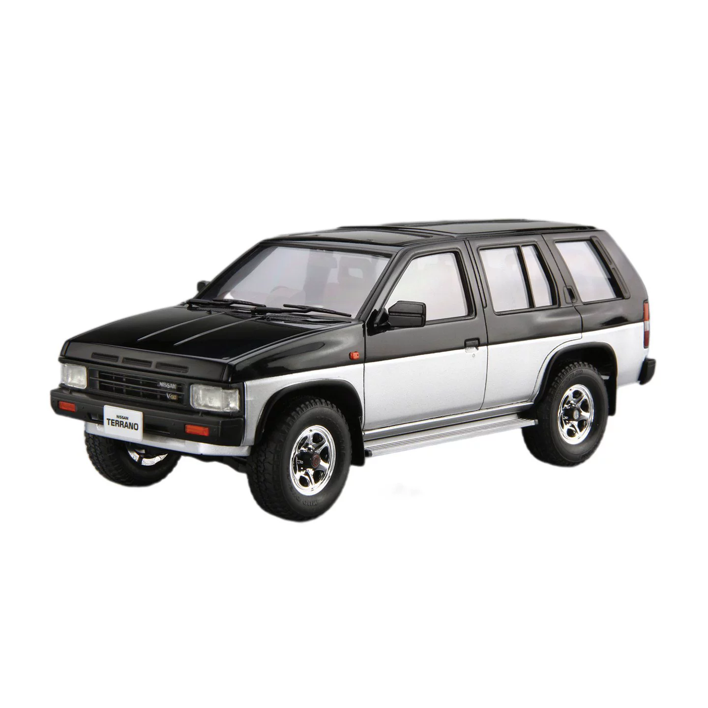 1/24 Nissan D21 Terrano V6-3000 R3M внедорожник 20209