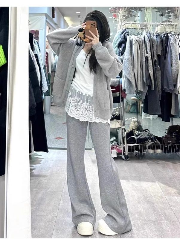灰色喇叭裤女春秋2025新款小个子卫裤高腰垂感修饰腿型百搭阔腿裤|undefined