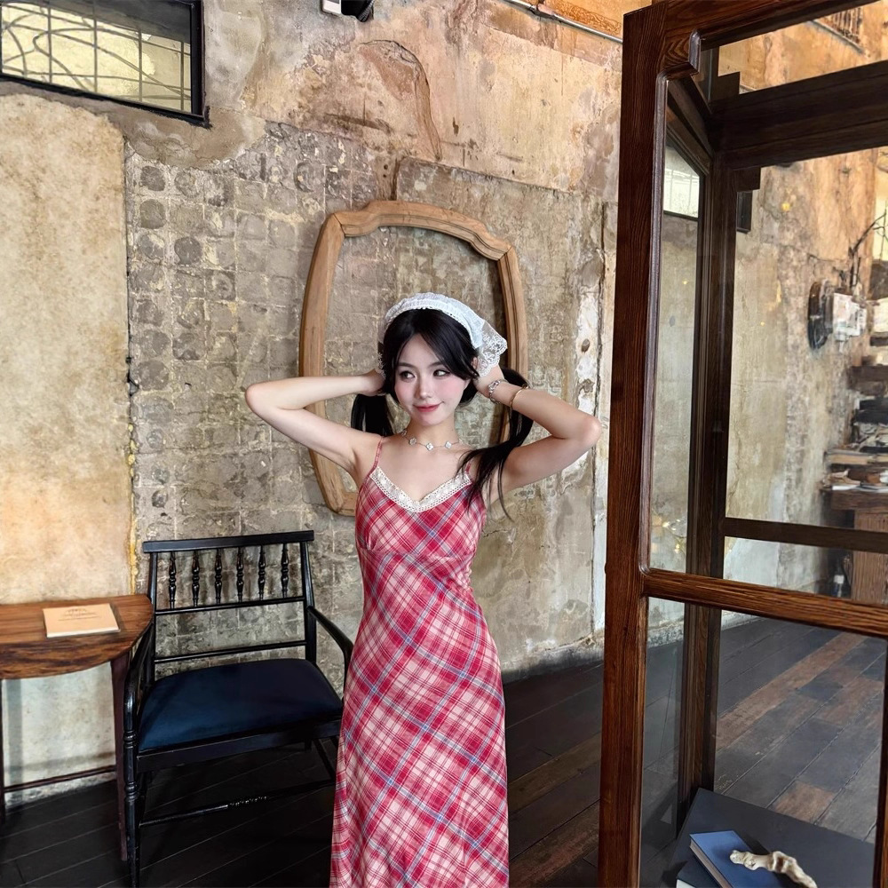 网纱+内里双层 复古红色格纹连衣裙女V领蕾丝拼接网纱吊带裙长裙