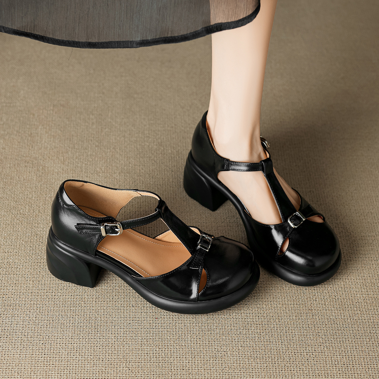 Sandal cao gót nữ mũi nhọn bít đế dày gót 6 cm phong cách đơn giản — đen