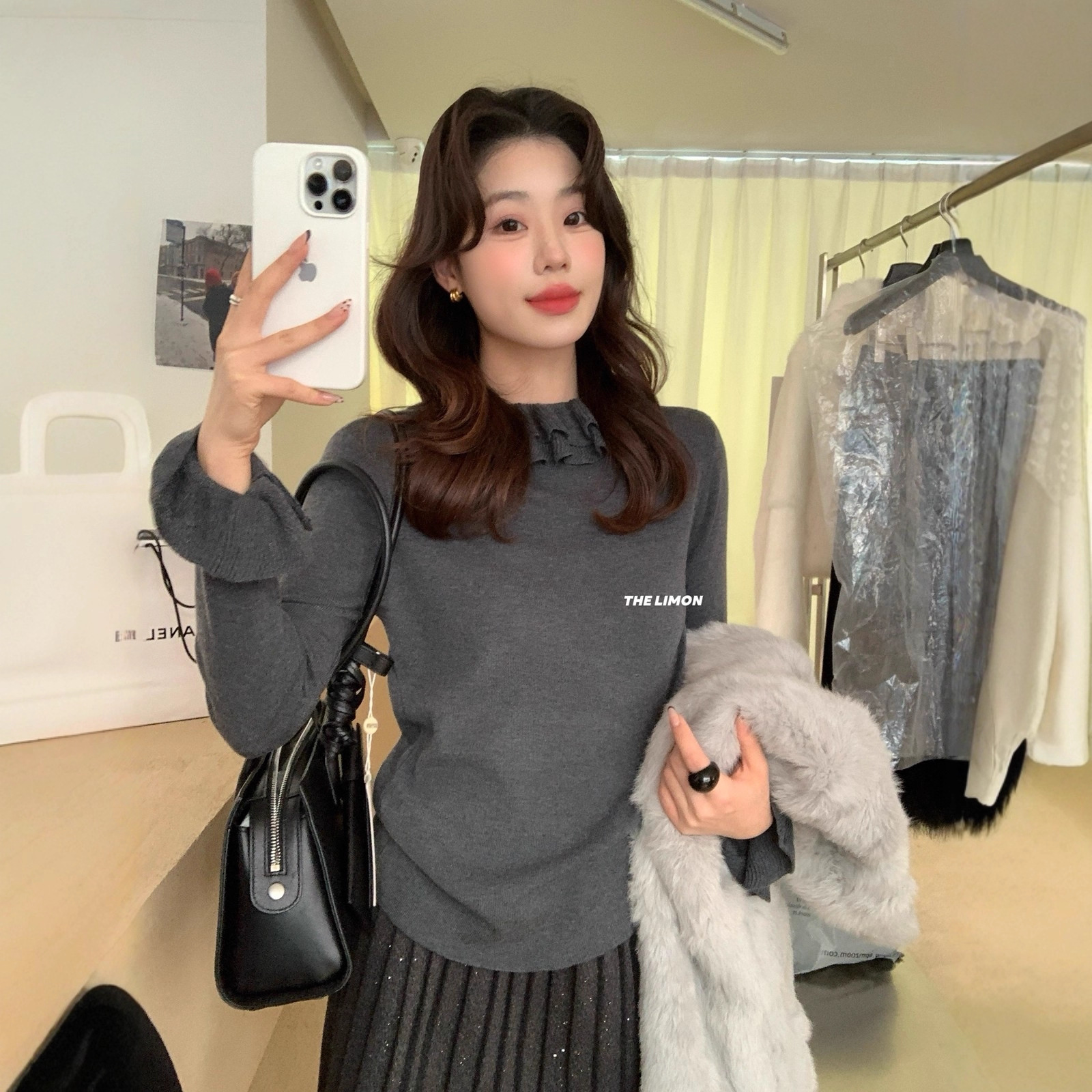 The Limon Lemon Green Tea Autumn and Winter Korean Fashion Sweet Double-Layered Ear-Hemmed Round Neck Long-Sleeved Knitwear for Women