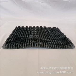 万兴畜牧24穴产蛋箱塑料草垫黑色图片人工草垫子