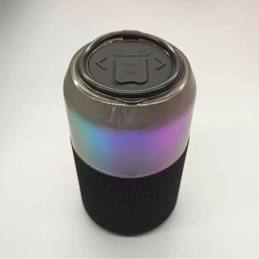 音乐手提蓝牙音响音箱户外便携低音炮无线插卡迷你小灯光灯光音响