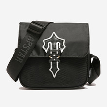 �羳ţ��С����б���2024�¿�Ůʿ�����W������TRAPSTAR�]���