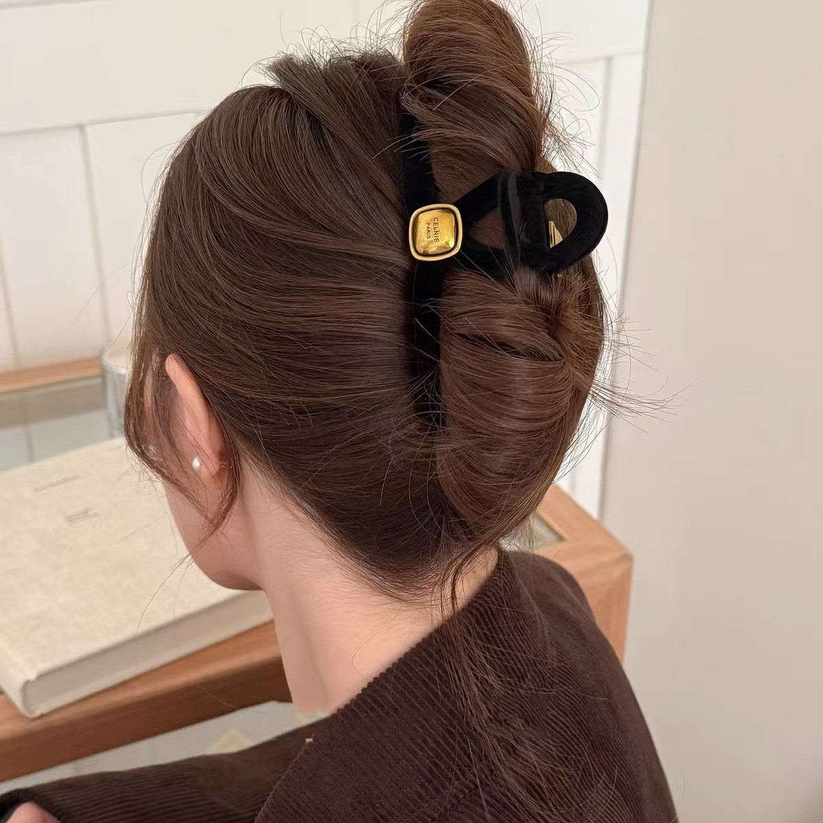 Flocked black and gold letters 13cm