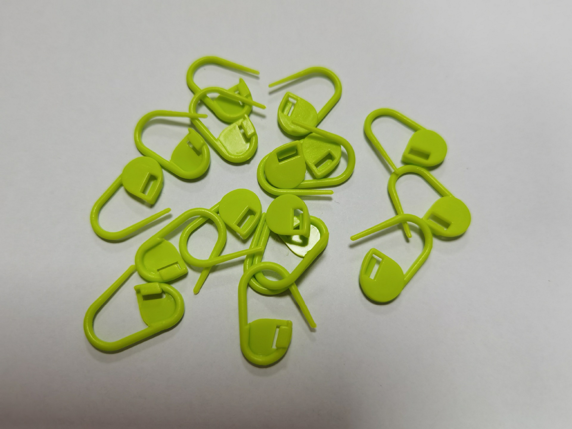 Herramienta de tejido, hebilla pequeña, hebilla de plástico, hebilla, hebilla, hebilla, hebilla, hebilla, hebilla, contador de suéter