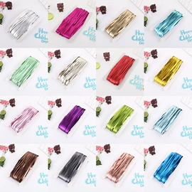 拉花、彩带;节庆用品;场地布置道具