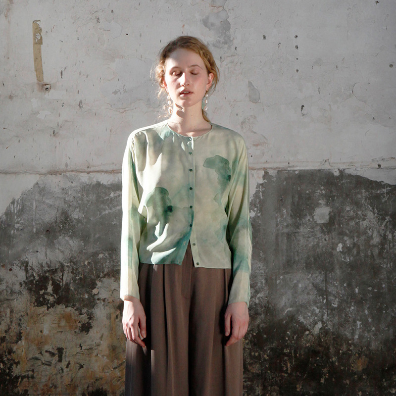 Spanish Niche-style Ink-and-ink Simi-dyed Round Neck Silk Shirt Loose Slightly Cuff Elegant Silk-slip Top