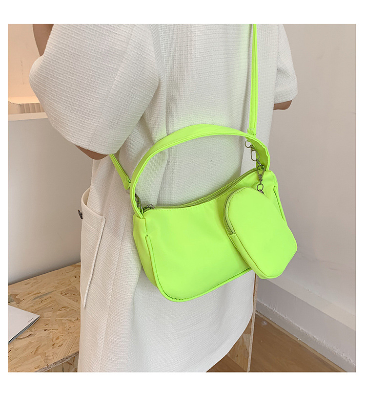 New Fashion Casual Crossbody Nylon Shoulder Underarm Baguette Bag Women display picture 4
