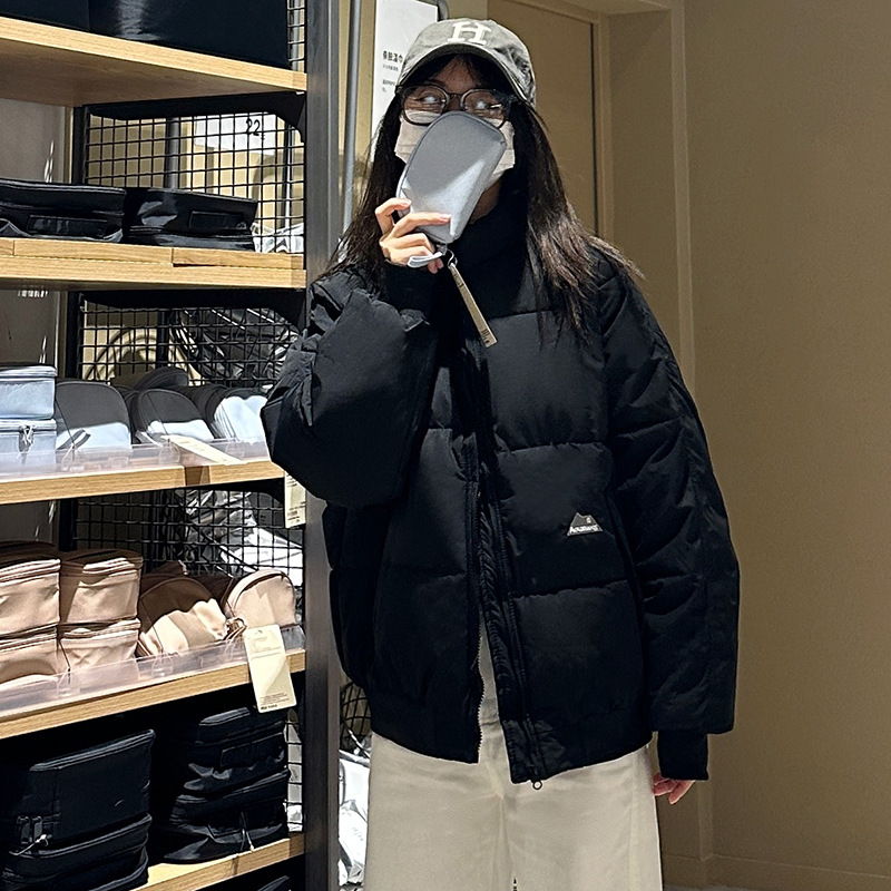 2025 invierno nueva ropa de algodón de mujer coreana calentamiento cómodo simple versátil ropa de pan gruesa abrigo de algodón