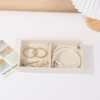 Beige 2 grids [regular]