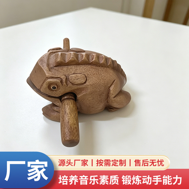 批发跨境招财蛙木质雕刻玩具发声木蛙儿童打击类玩具木蛙摆件木蛙产品实拍图