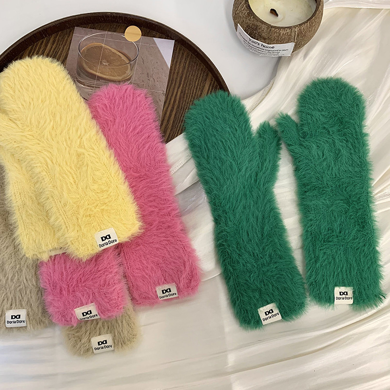 Guantes para mujer, ciclismo a prueba de viento, invierno cálido, nuevos guantes de felpa cálidos, guantes de punto coreanos japoneses al por mayor