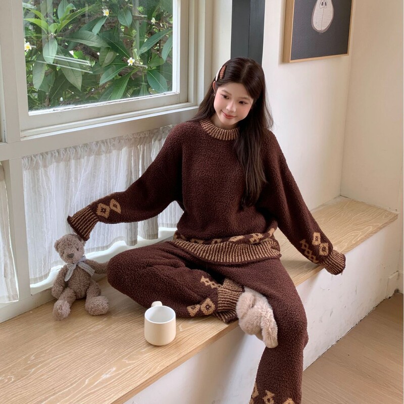 New Autumn and Winter Soft and Fluffy Women's Pajamas, Winter Simple and High-End Feather Yarn Loungewear, Thickened and Anti-Static