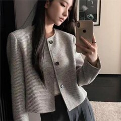 春秋新款复古年轻简约时尚圆领单排上衣条纹宽松小香风外套气质