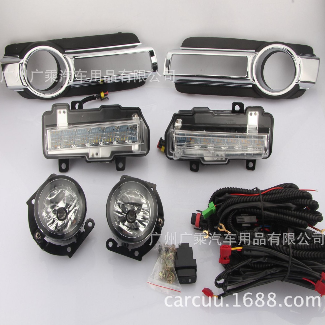 Aplicable a 15-18 Mitsubishi Pajero V93V97 Luz de marcha diurna LED Luz de niebla Luz de marcha diurna Pajero