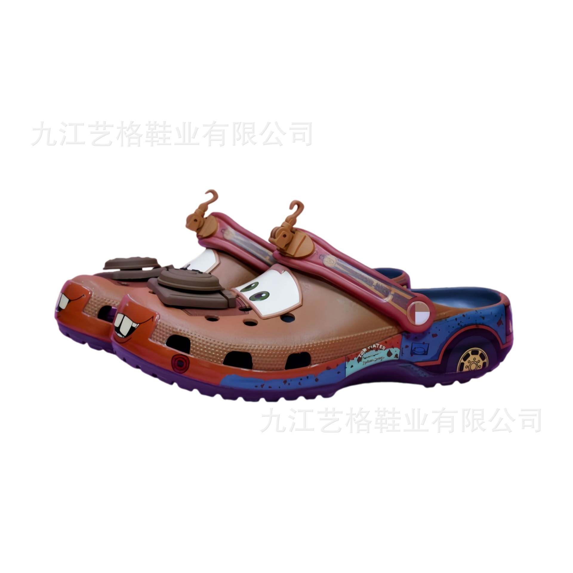 KJ McQueen Pattaya Cartoon Auto Hole Sandals Coches Movilización de la playa Adultos y Hombres zapatillas para padres e hijos