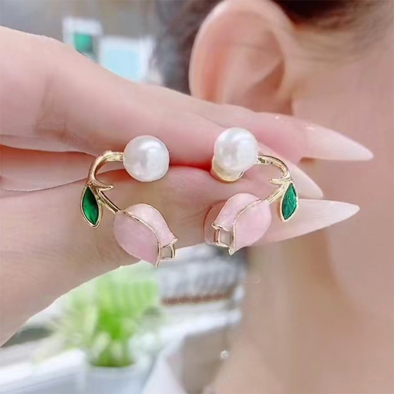 1 Pair Sweet Flower Plating Imitation Pearl Alloy Ear Studs display picture 1