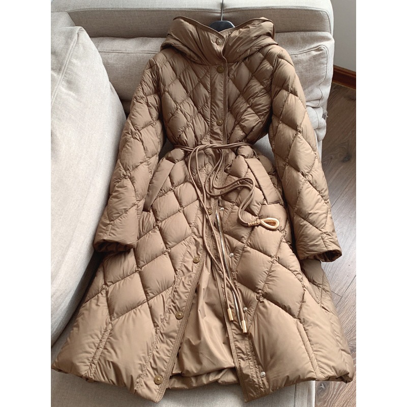 2025冬新款休闲气质修身小蛮腰长款收腰连帽羽绒服女批发H15GY001