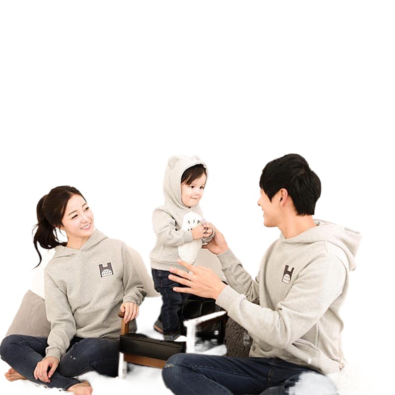 Desgaste padre-hijo primavera y otoño 2024 Nueva Corea del Sur decoración del hogar completo Totoro bordado suelto más tamaño suéter con capucha desgaste de la pareja