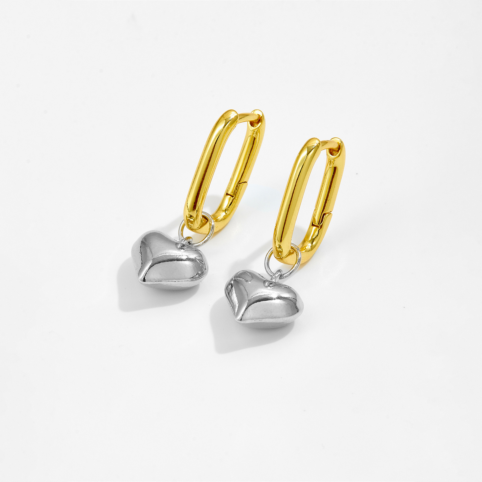 Andy Wen 2025 New Heart-Shaped Pendant Earrings Korean Style Ins Fashion Simple Versatile Classic High-End Design