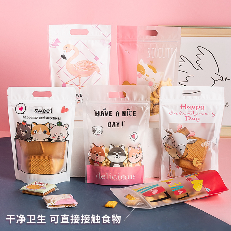 Cute cartoon self-standing bag snowflake cracker candy fudge snack bag baking packaging pastry packaging bag