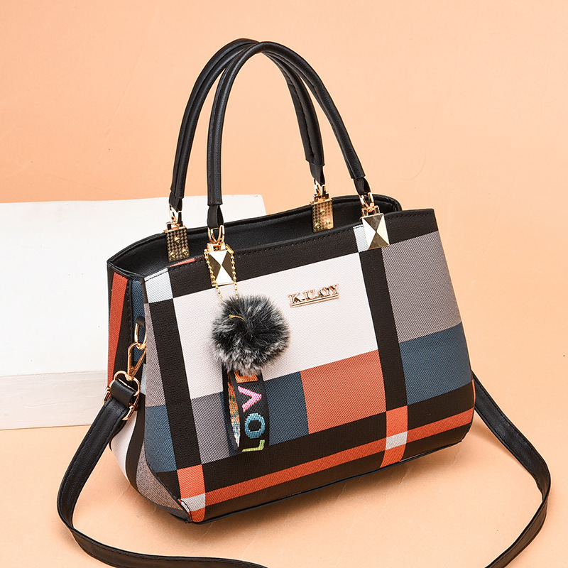 Women's Bags 2021 New Fashion Spring and Summer Trendy Crossbody Handbag Atmospheric Large Capacity Shoulder Bag Women's Bag Women's Bags 2021 New Fashion Spring and Summer Trendy Crossbody Handbag Atmospheric Large Capacity Shoulder Bag Women's Bag