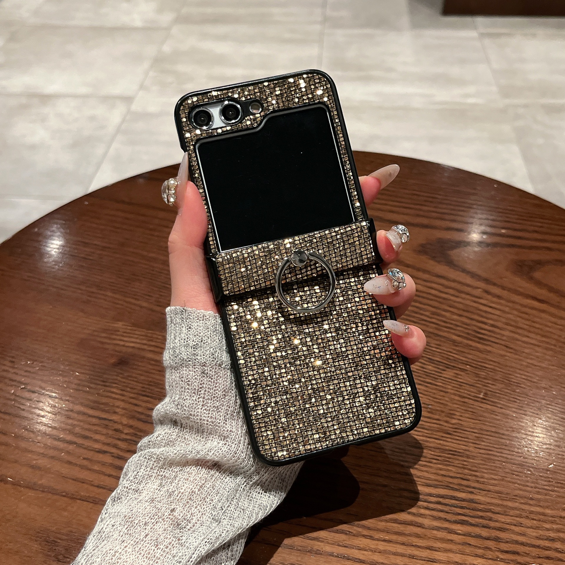 Pantalla plegable de polvo flash para comercio exterior aplicable Samsung zFlip6 / 5 / 4 brazalete de brazalete, caso de teléfono móvil de marca europea y americana a prueba de caídas