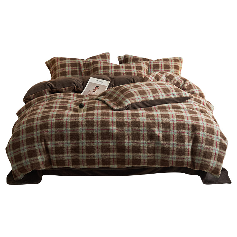 Invierno cálido alpaca espesa leche de seda de cuatro piezas de seda de coral sábanas de franela cubierta de cama tres