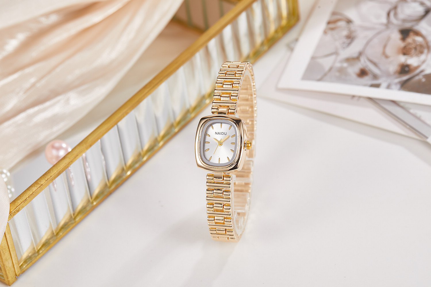 Vintage Inspired Women's Watch Elegant Quartz Timepiece For Daily_voghion.com