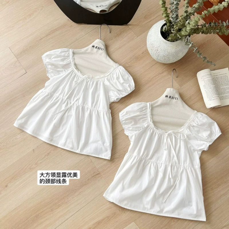 Summer Puff-Sleeve Lace Blouse, Slim French Style, Square Neckline, Waist-Cinched (White)