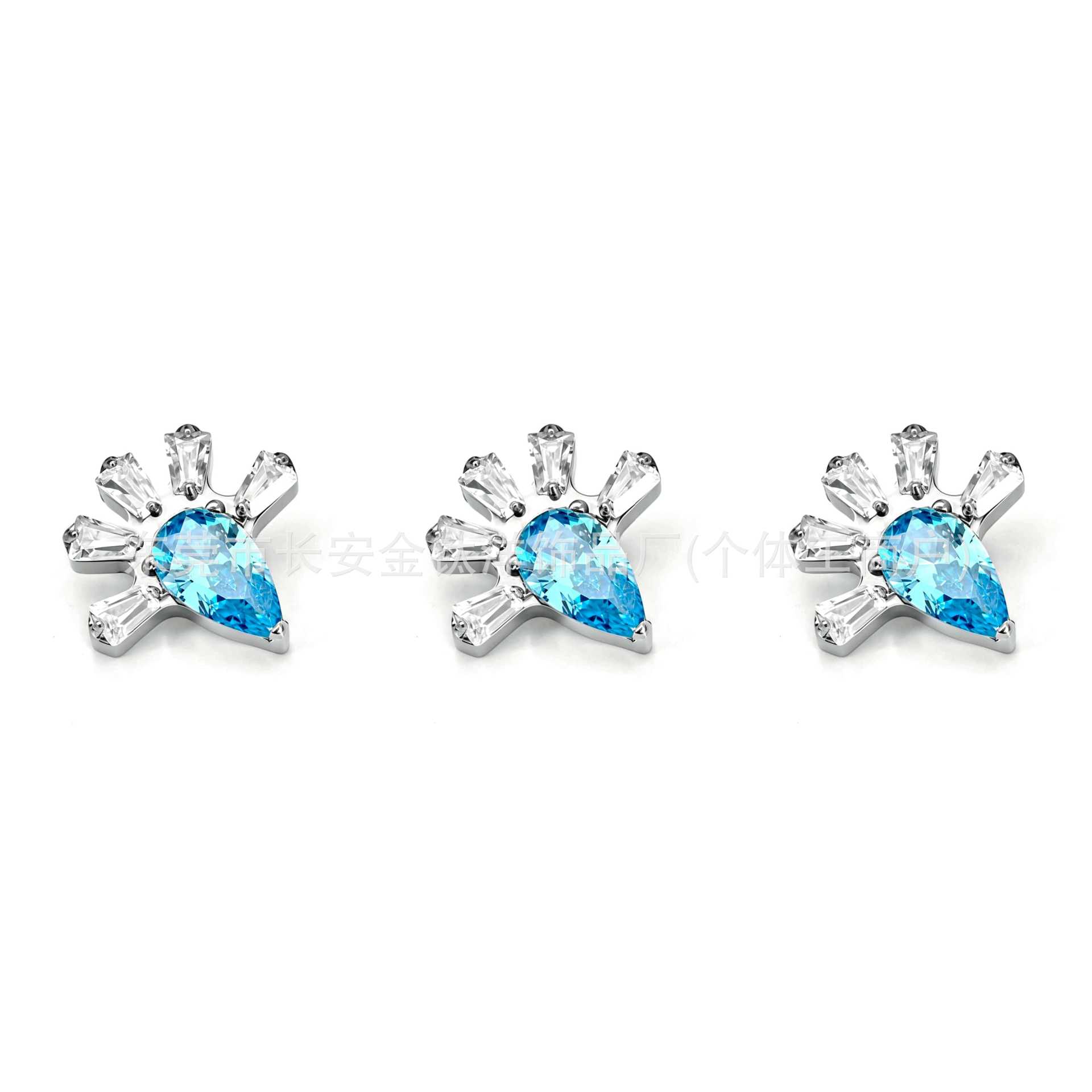 Labret piercing jewelry detail image