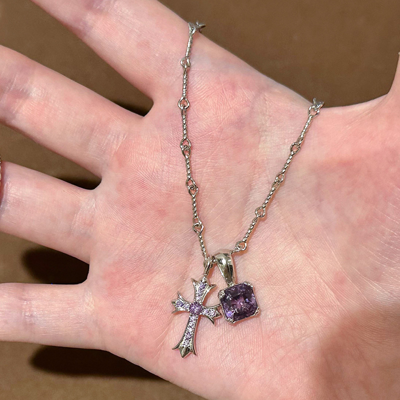 小红书爆款中古紫钻方糖十字架项链复古小众高级感锁骨链一件代发