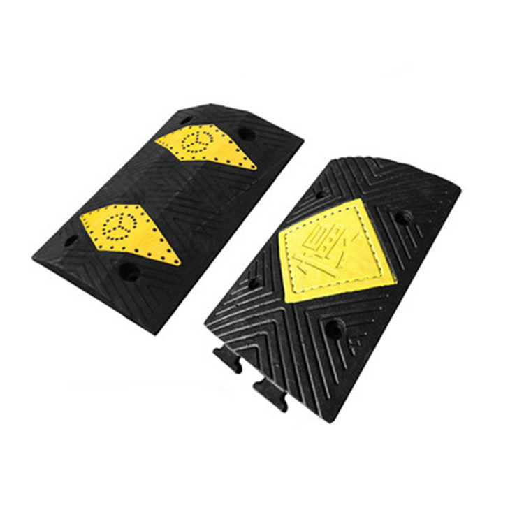 尼龙橡塑减速带橡胶塑料减速带公道路减速板汽车斜坡缓冲带减速垄