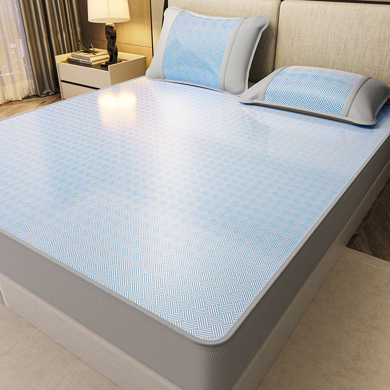 Nueva capa de cama de seda de hielo de verano de clase A 2025 nueva cubierta protectora de colchón todo incluido sábana cubierta de cama de tres piezas