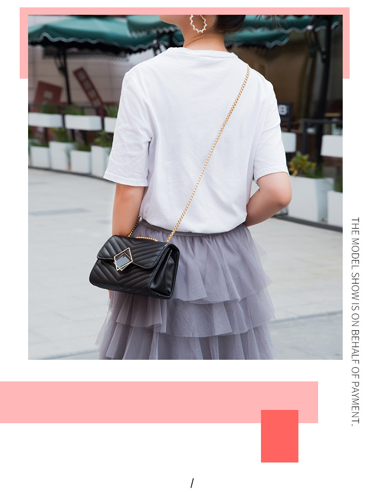 Chic Embroidered Chain Bag - Tassel/Black