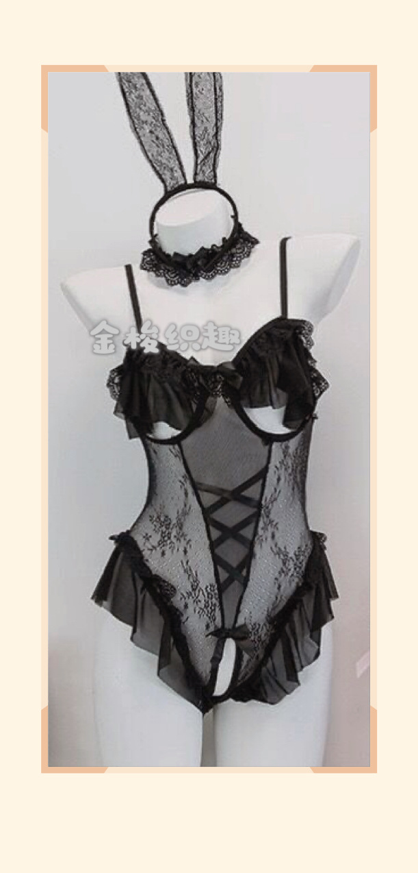 Black clothes suit does not include socks