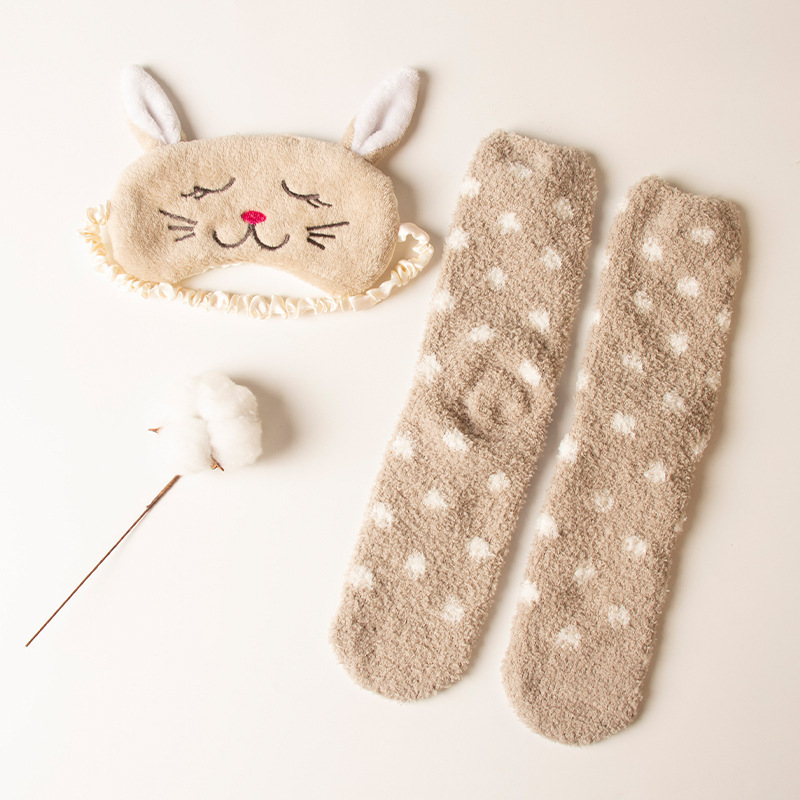 토끼 안대 + 도트 양말