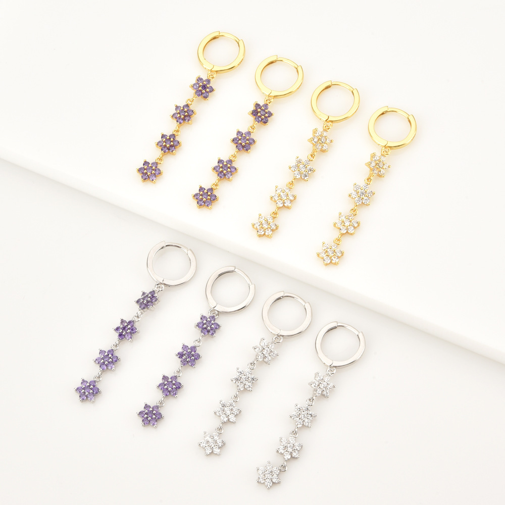 Trend fashionable elegant earrings with tassels with zircon