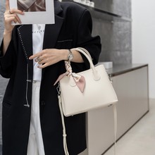 TOGO头层牛皮跨境斜挎横款方包流行时尚纯色女士单肩实用手提大包