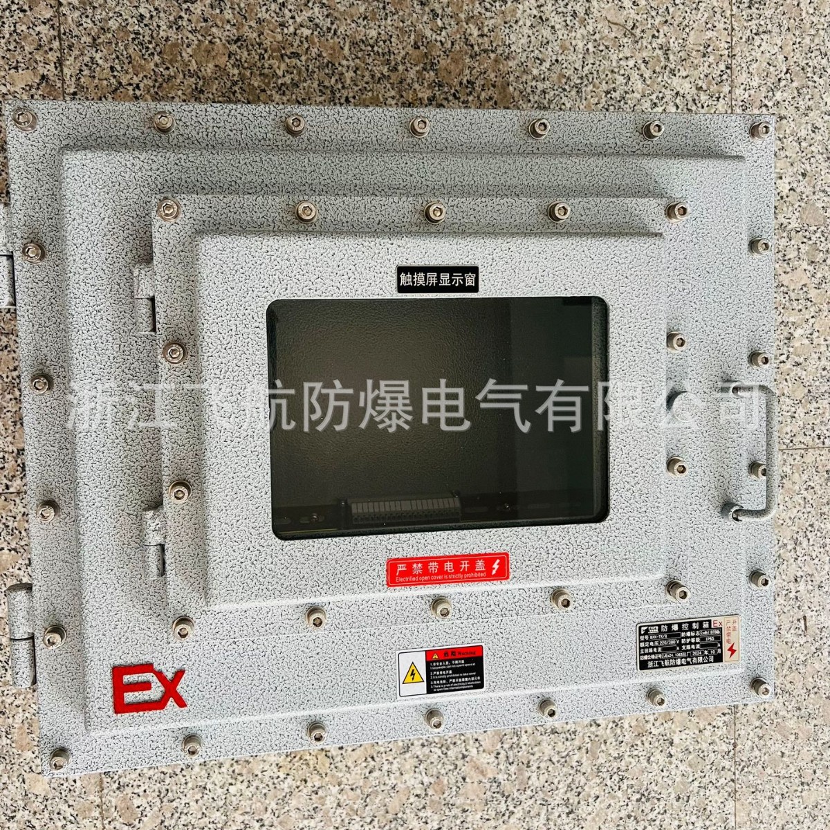 ��������� ��Դ���ؼ����� ��������������ť���߿�����